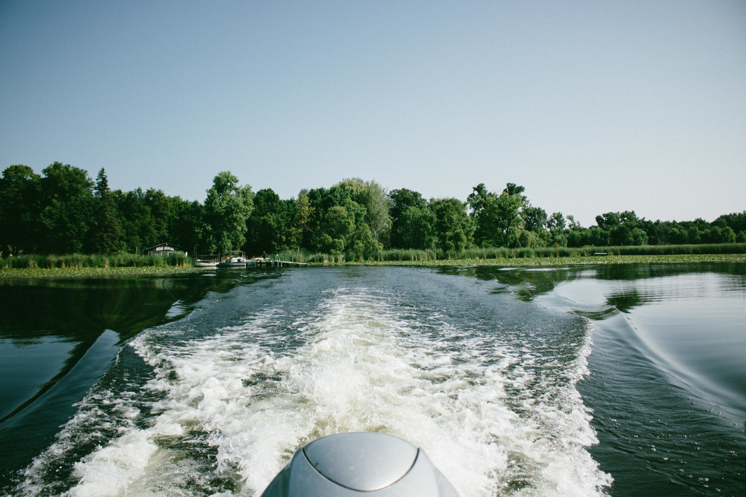 A Guide to Your Perfect Minnesota Lake DayBlogSalt Water Vibes